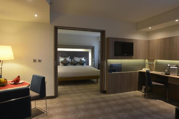 Novotel Cairo Airport image 32