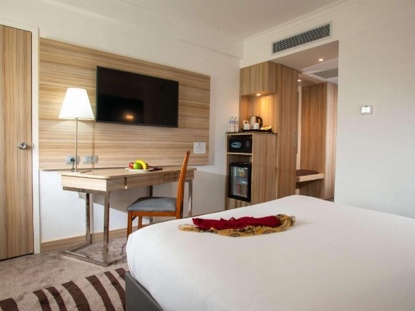 Novotel Cairo Airport image 5